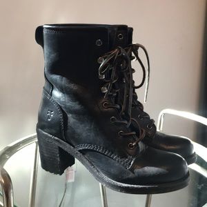 FRYE Lace-Up Black Leather Boots
